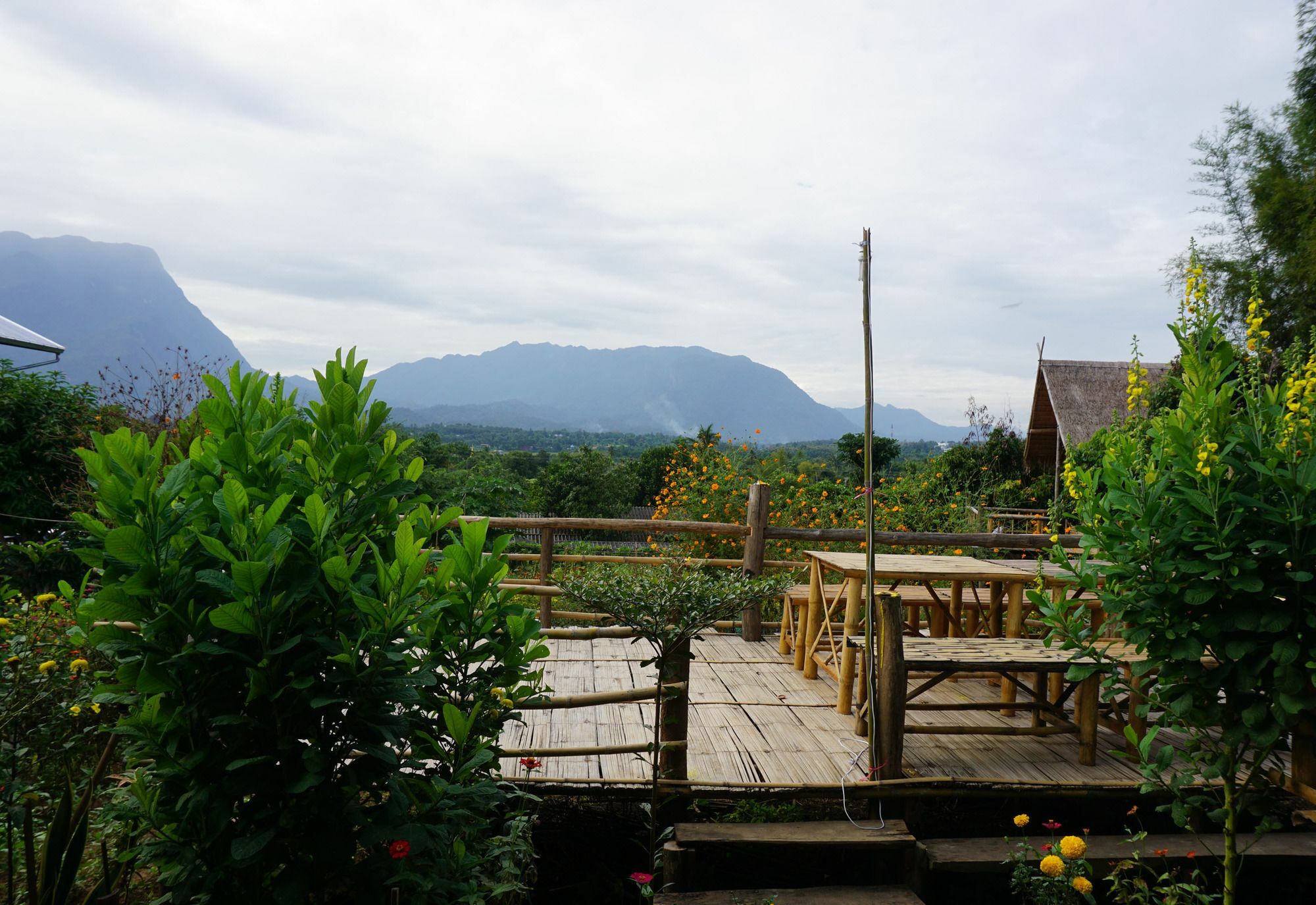 Baan Aingdoi Homestay, 清佬 外观 照片